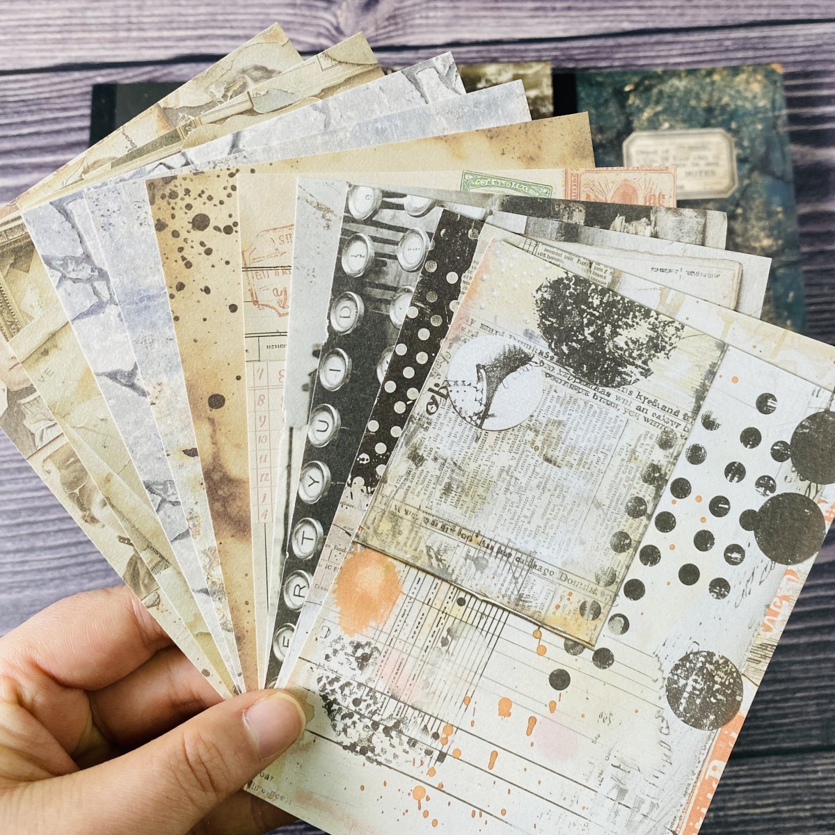 100枚入り ヴィンテージスクラップブックペーパーセット D - Vintage Junk Journal Scrapbooking Paper のレビューと価格